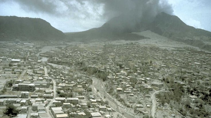 Imagen de archivo de la erupción del volcán de Montserrat
