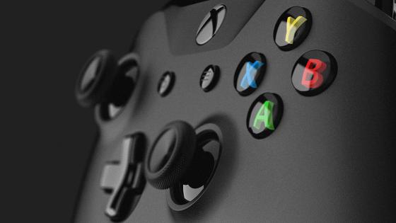 Mando de Xbox One X - Rise of the Tomb Raider comparado entre Xbox One X y PS4 Pro
