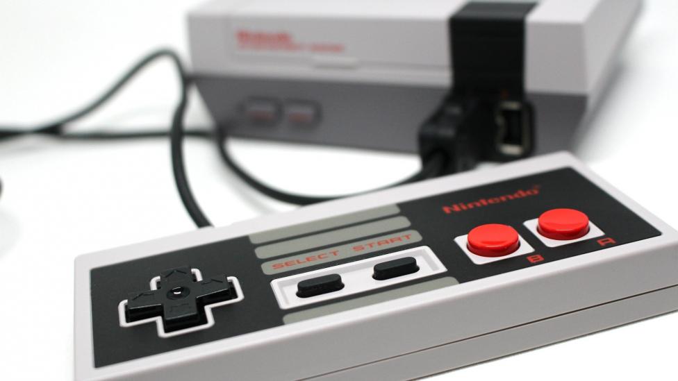 Nintendo anuncia la comercialización de nuevo de NES Classic Mini - Nintendo volverá a comercializar NES Mini en 2018