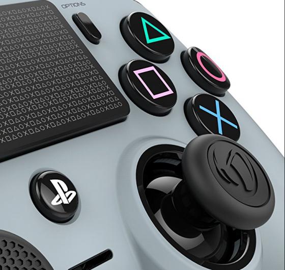 Nacon Grey Controller - Participa en el sorteo de un mando NACON de PS4