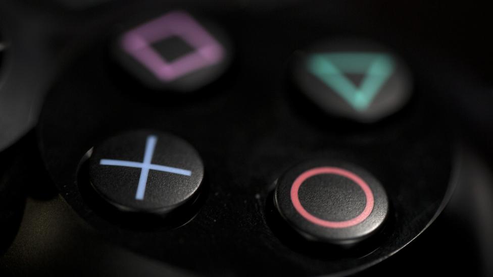 Botones de Playstation 4 - Los juegos gratis de PS Plus mayo 2018 se anuncian hoy