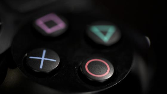 Botones de Playstation 4 - Los juegos gratis de PS Plus mayo 2018 se anuncian hoy