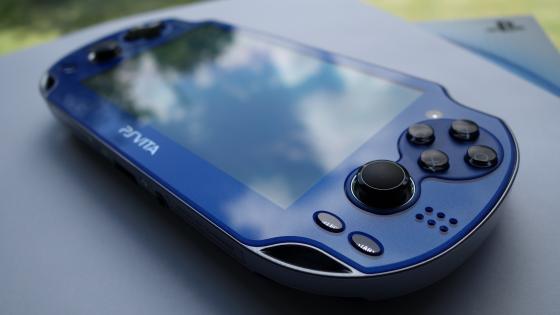 Un modelo de Playstation Vita - Sony detendrá la producción de juegos físicos de PSVita
