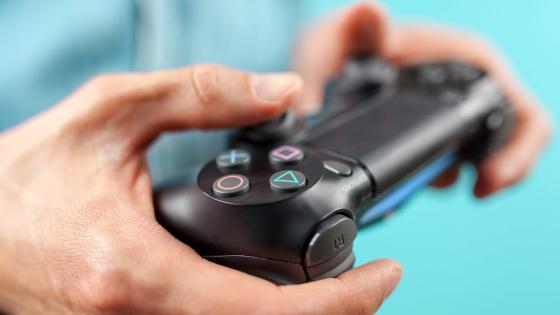 PS4 Controller - PS Plus Noviembre 2020: Fechas del anuncio y lanzamiento